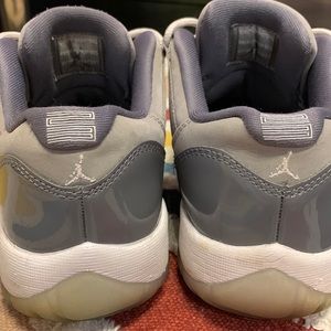 used air jordan 11 low “cool grey” 528896-003
